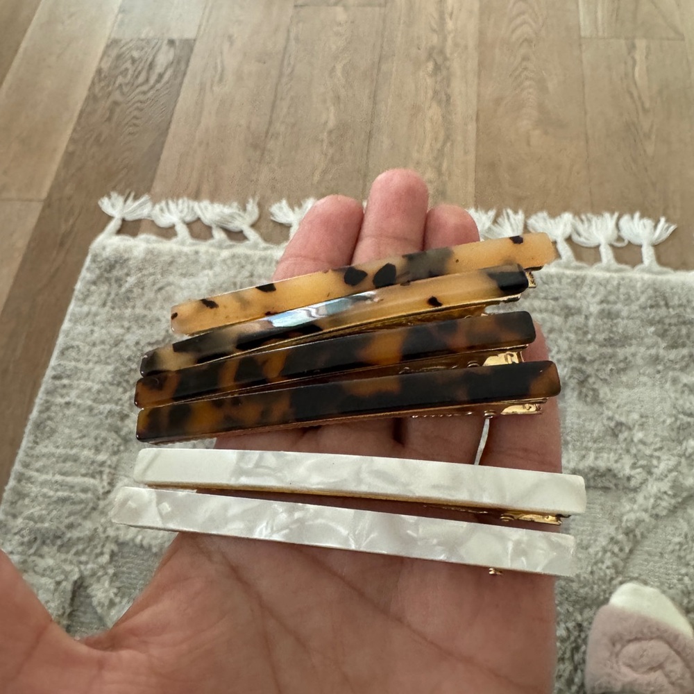 Tortoise Shell and White Hair Clips Set